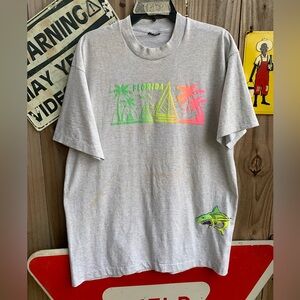 Vintage 80s Florida Shark Surf Tshirt Size XL beach style gray tee